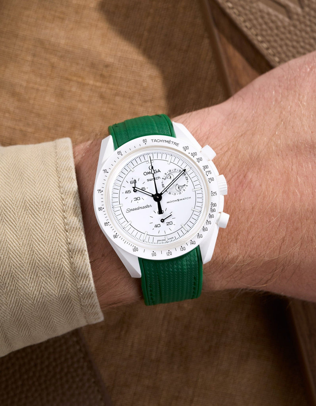 MoonSwatch Mission to the Moon Phase (Rubber Strap) - OM Luxury